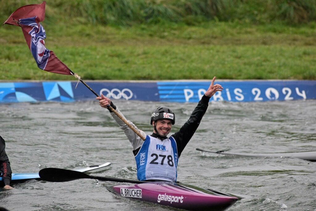 En k1 homme u18 Alois Brucher est champion de France