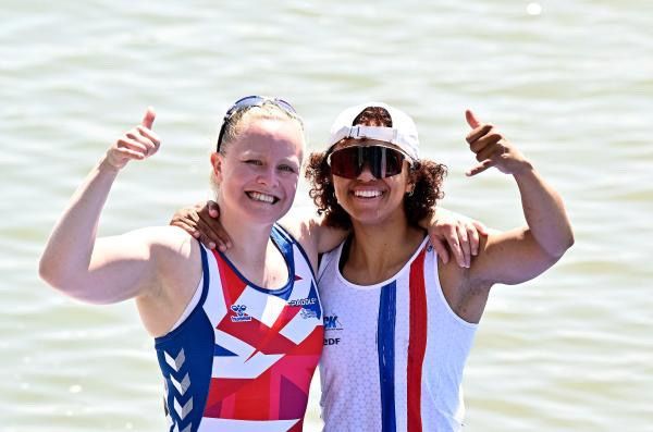 Finale KL3 200 m dames : Laura Sugar (Grande-Bretagne) et Nélia Barbosa # Championnat d'Europe, Paracanoë, Račice, Tchéquie, 22 juin 2025 © Garry Bowden